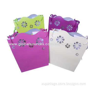 Paper bag with string, fashionable design, excellent printing